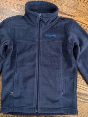 Columbia Dark Navy Fleece with Light Blue Accent
